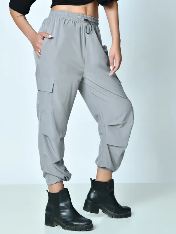 Loose_Fit_High_Waist_Pleated_Cargo_Pants_For_Women_Poplin_Lycra_Fabric_Grey