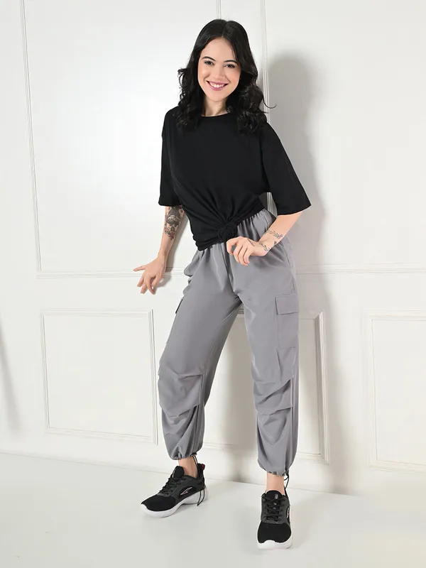 Oversized_Drop_Shoulder_Women_S_T_Shirt_Pure_Cotton_Round_Neck_Relaxed_Fit_Black