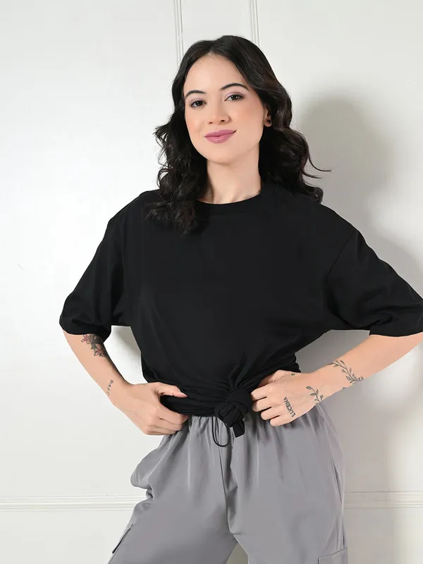 Oversized_Drop_Shoulder_Women_S_T_Shirt_Pure_Cotton_Round_Neck_Relaxed_Fit_Black