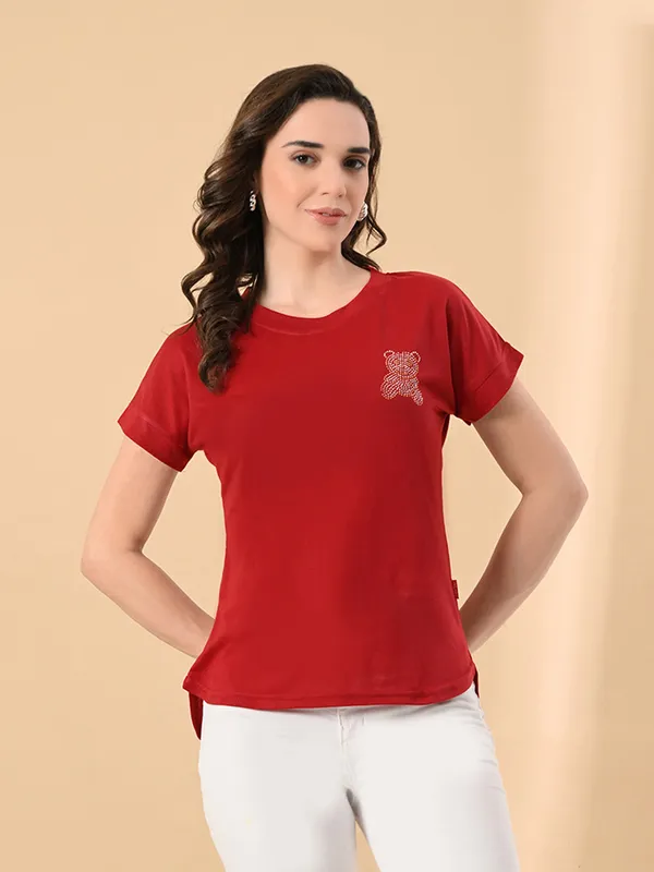 Women_S_High_Low_Hem_T_Shirt_Cotton_Lycra_Crystal_Print_Short_Sleeves_Casual_Wear_Red