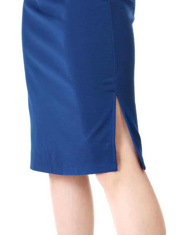 Comfortable_Elastic_Waist_Pencil_Skirt_With_Knee_Length_Slit_For_Women_Blue