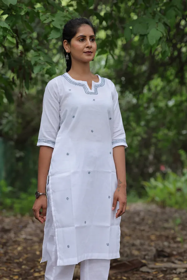 White_Cotton_Straight_Kurta_Pant_Set_For_Women