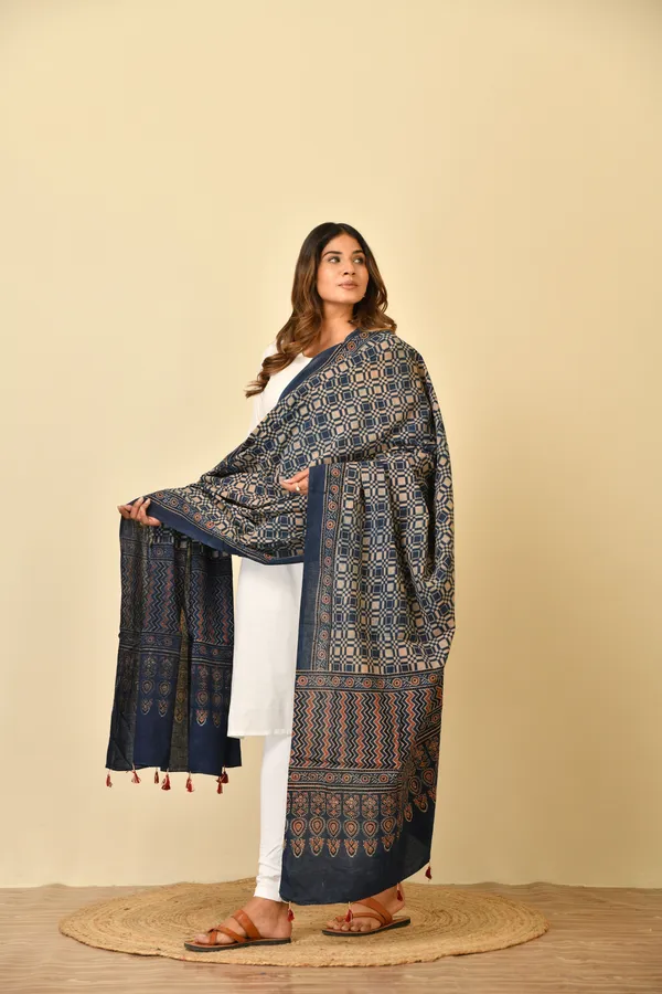 Navy_Cotton_Ajrakh_Geometric_Print_Dupatta_For_Women