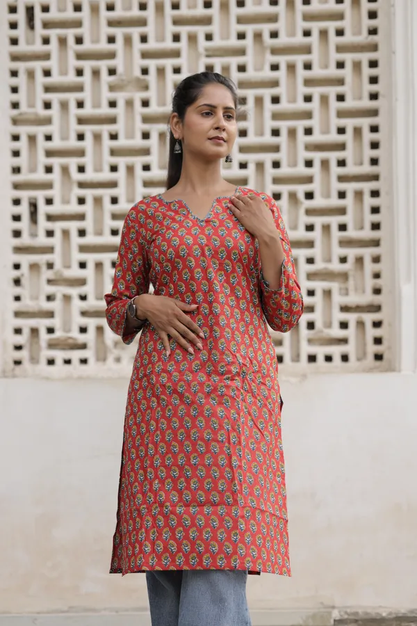Red_Cotton_Straight_Printed_Kurti_For_Women