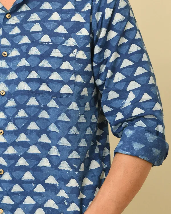 Blue_Cambric_Cotton_Printed_Full_Sleeve_Shirt_For_Men