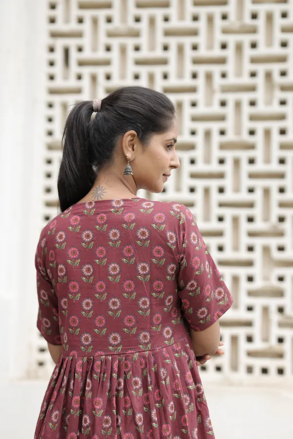 Maroon_Cotton_Floral_Print_Flared_Kurti_For_Women