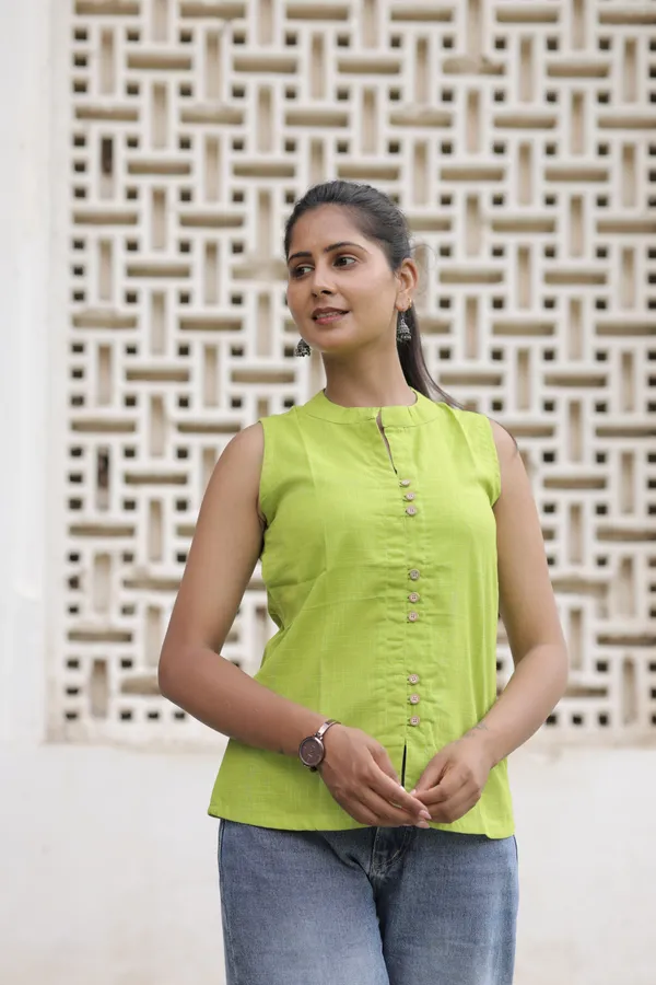 Green_Cotton_Slub_Button_Down_Top_For_Women