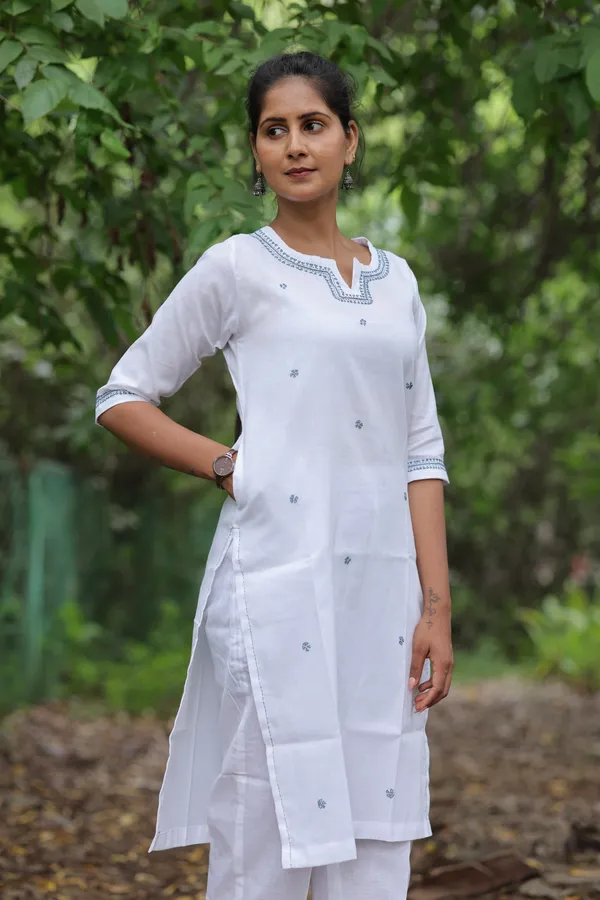 White_Cotton_Straight_Kurta_Pant_Set_For_Women