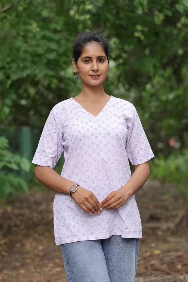 Lavender_Cotton_Printed_Short_Sleeve_Top_For_Women