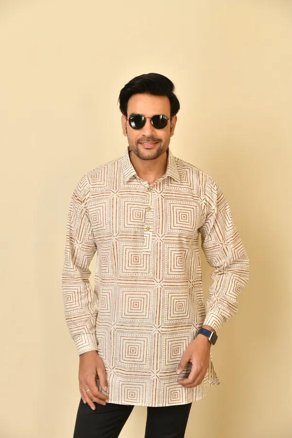 Cream_Cambric_Cotton_Geometric_Print_Short_Kurta_For_Men