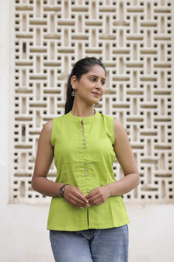 Green_Cotton_Slub_Button_Down_Top_For_Women