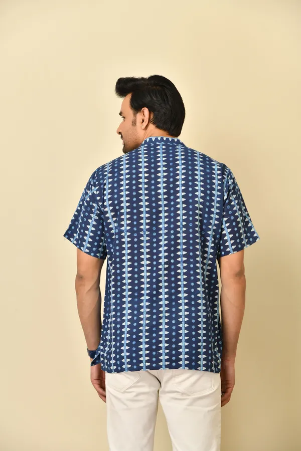 Blue_Cambric_Cotton_Regular_Fit_half_sleeves_shirt_For_Men