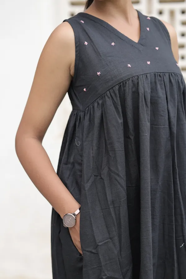 Black_Cotton_Slub_Sleeveless_A_Line_Midi_Dress_For_Women