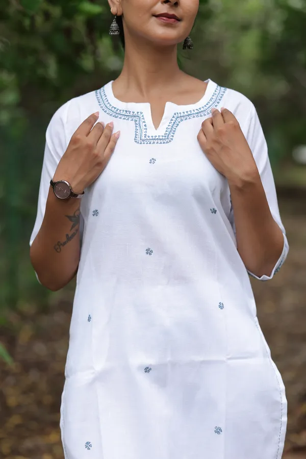 White_Cotton_Straight_Kurta_Pant_Set_For_Women