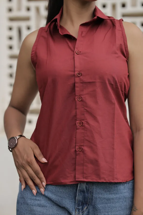 Maroon_Poly_Cotton_Sleeveless_Collared_Shirt_For_Women