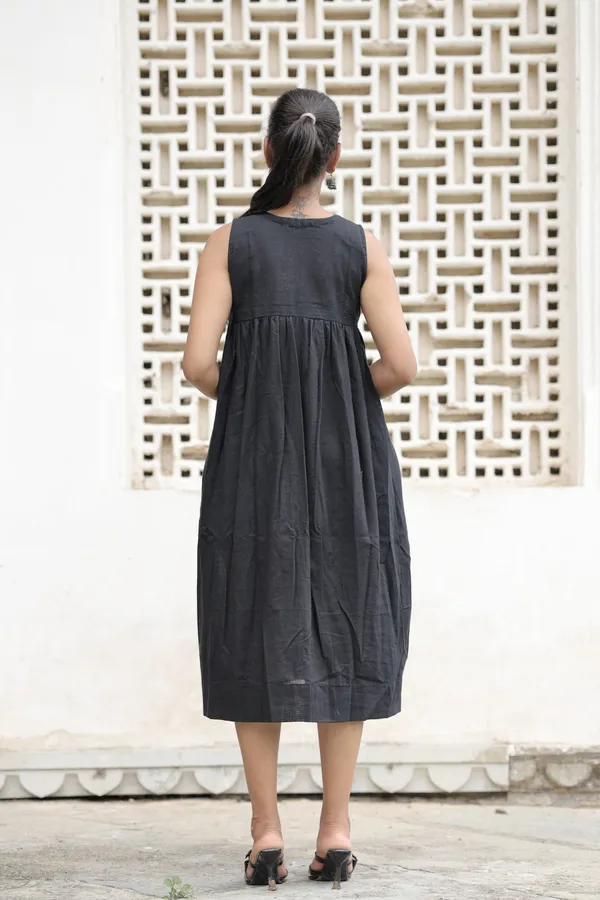 Black_Cotton_Slub_Sleeveless_A_Line_Midi_Dress_For_Women