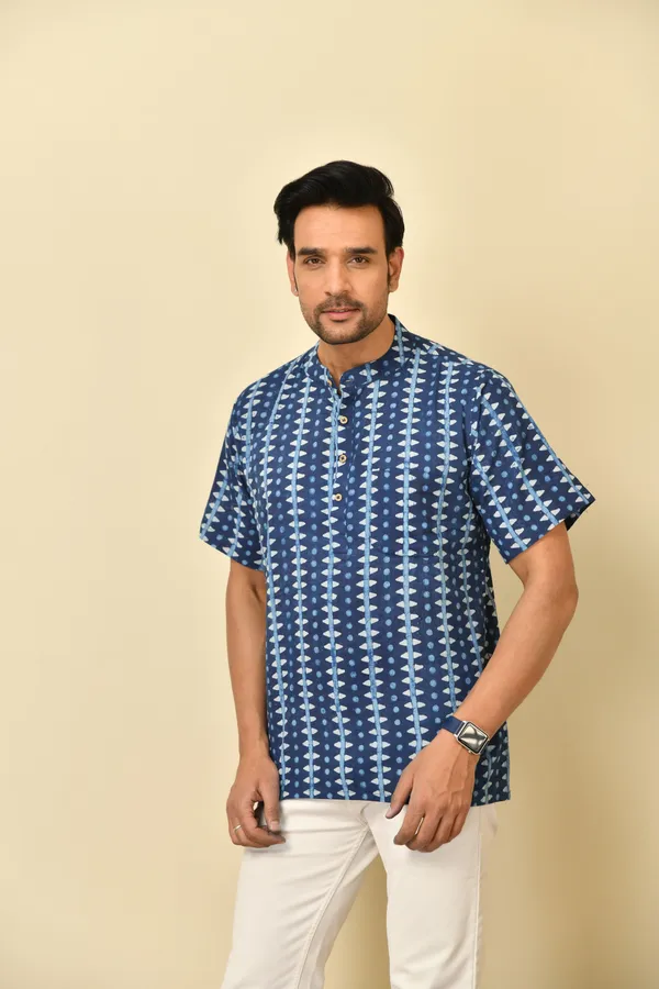 Blue_Cambric_Cotton_Regular_Fit_half_sleeves_shirt_For_Men