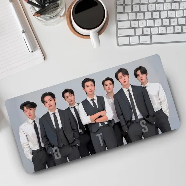 Sigma_One_Kpop_Idol_Dark_Group_Portrait_Extended_Mouse_Pad_23X11_Inch
