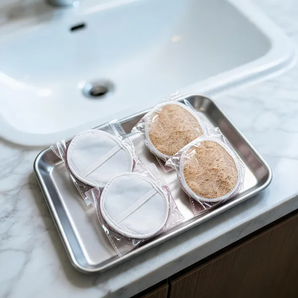 Natural_Loofah_Exfoliating_Body_Scrubber_Pads_-_Pack_of_4