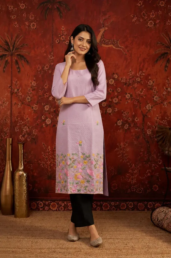 Pink_Crepe_Floral_Print_Straight_Kurta_For_Women