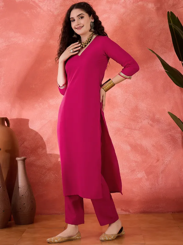 Hot_Pink_Crepe_Straight_Kurta_Set_For_Women
