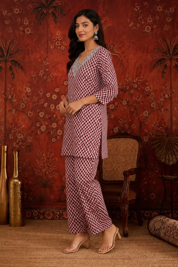 Maroon_&_Cream_Rayon_Straight_Printed_Kurta_Set_For_Women