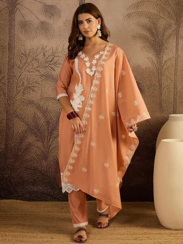 Peach_Cotton_Embroidered_Straight_Kurta_Set_With_Dupatta_For_Women