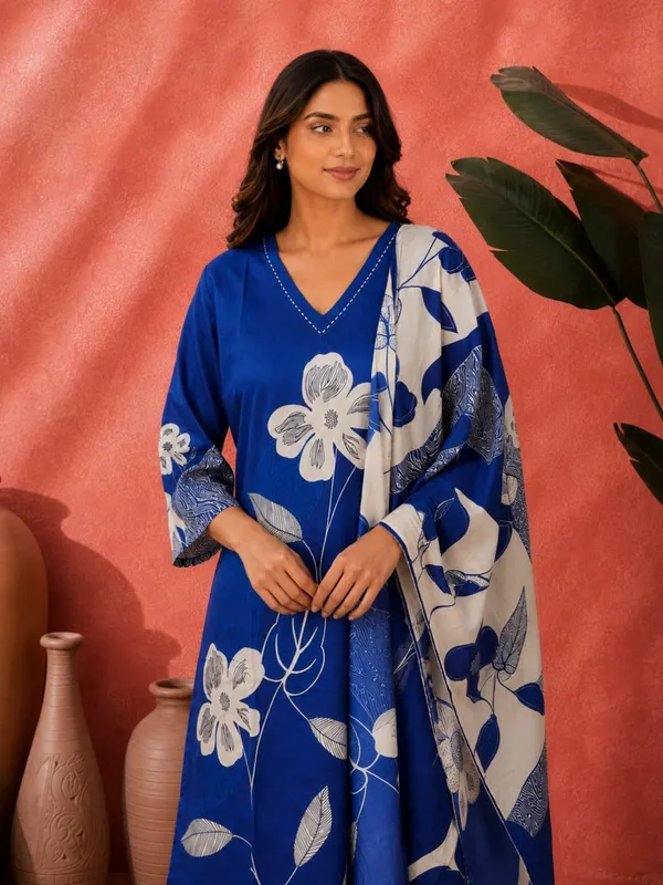 Blue_Crepe_Floral_Print_Ethnic_Kurta_Set_For_Women