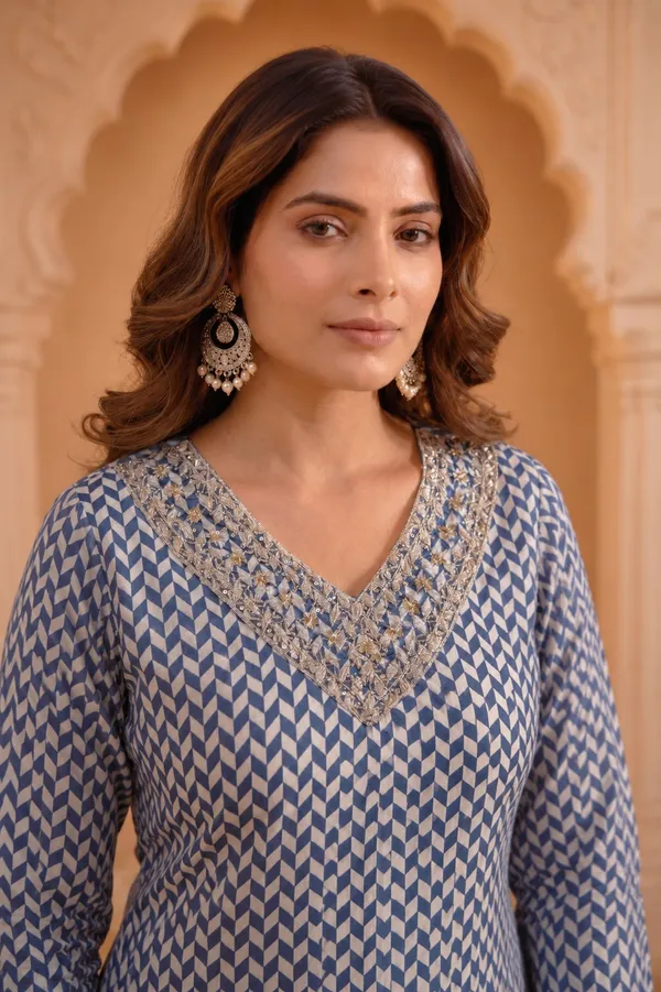Black_&_White_Crepe_Printed_Kurta_Set_For_Women