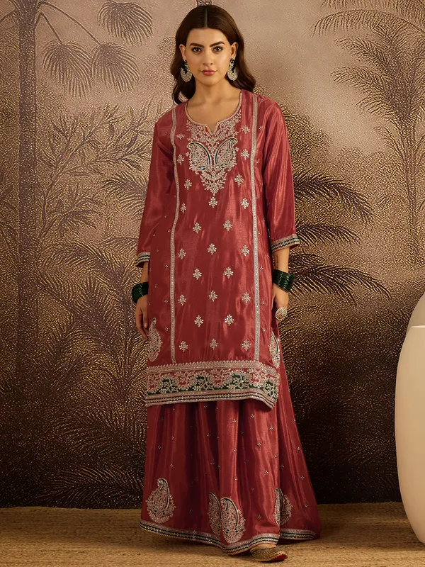 Coral_Viscose_Rayon_Embroidered_Straight_Suit_Set_For_Women