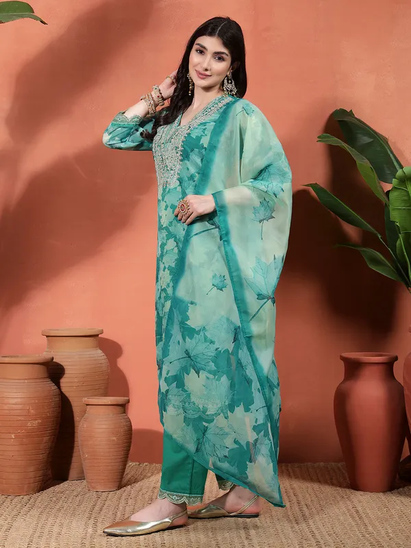 Green_Chinon_Silk_Printed_Straight_Kurta_Set_For_Women