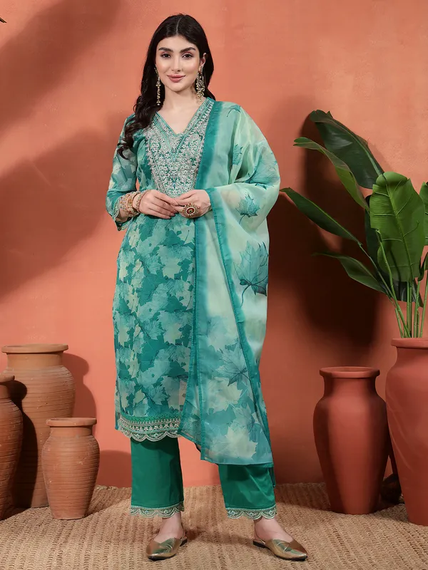 Green_Chinon_Silk_Printed_Straight_Kurta_Set_For_Women