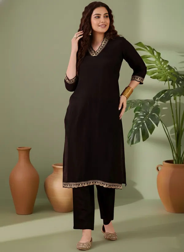 Black_Silk_Blend_Embroidered_Long_Kurta_For_Women
