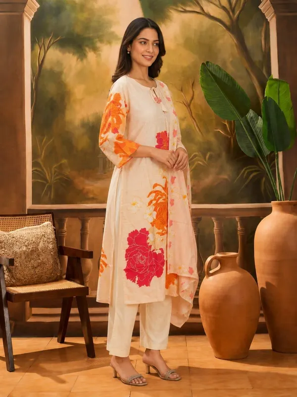 Cream_Rayon_Floral_Print_Ethnic_Kurta_Set_For_Women