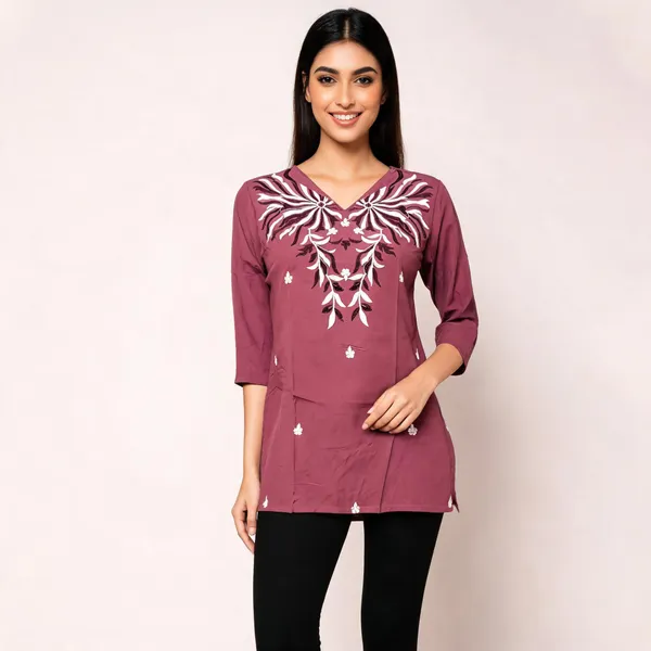 Mauve_Cotton_Blend_Embroidered_Straight_Kurti_For_Women