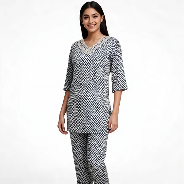 Black_&_White_Crepe_Printed_Kurta_Set_For_Women