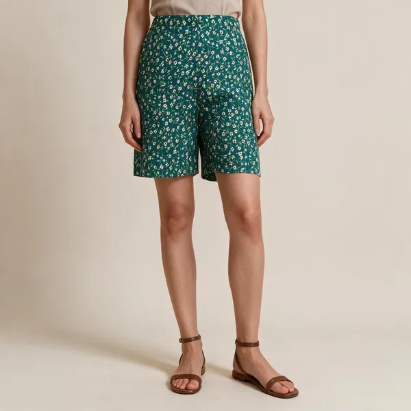 Green_Poly_Georgette_Floral_Print_Casual_Shorts_For_Women