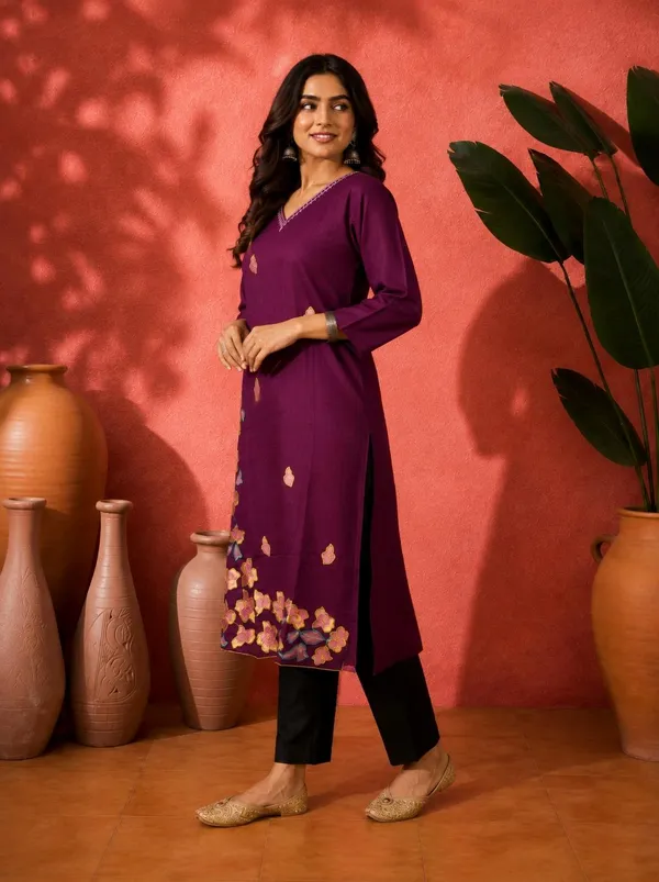Maroon_Crepe_Straight_Embroidered_Kurta_For_Women