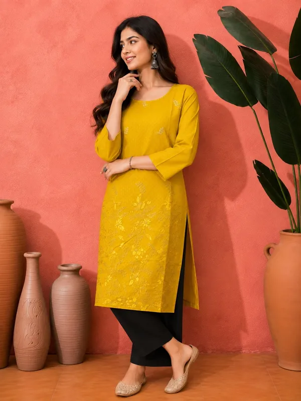 Yellow_Crepe_Straight_Embroidered_Kurta_For_Women
