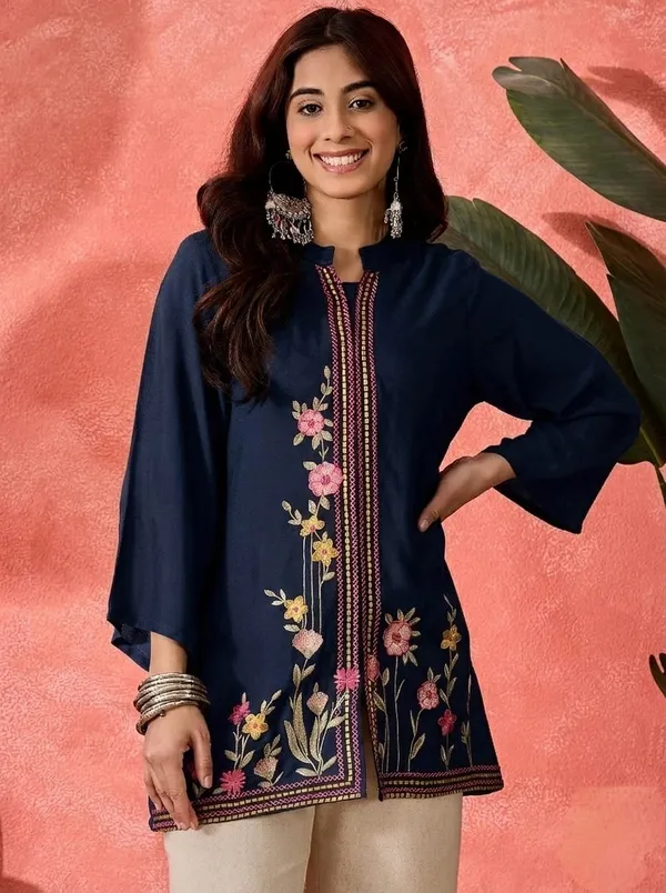 Navy_Viscose_Rayon_Embroidered_Straight_Kurta_For_Women