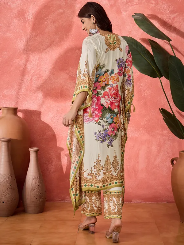Cream_Vatican_Silk_Floral_Print_Straight_Fit_Kurta_Set_For_Women
