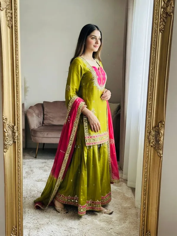 Yellow_Roman_Glass_Silk_Straight_Fit_Salwar_Suit_Set_For_Women