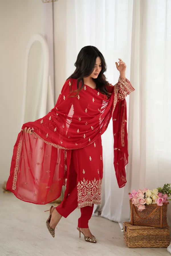 Red_Faux_Georgette_Straight_Fit_Suit_Set_For_Women