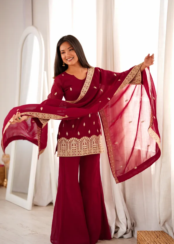Maroon_Crunchy_Silk_Georgette_Kurta_Set_For_Women
