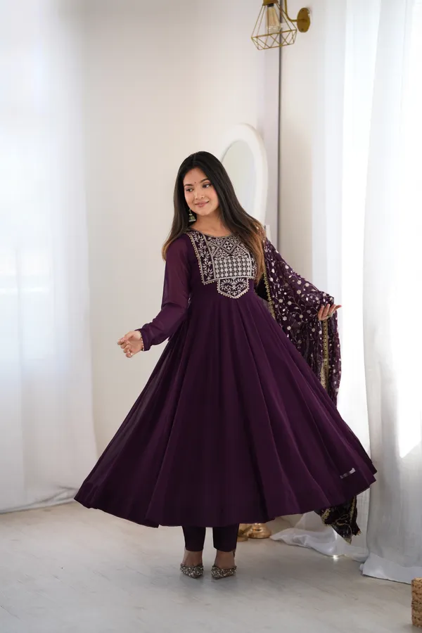 Purple_Pure_Faux_Blooming_Georgette_Anarkali_Kurta_Set_For_Women