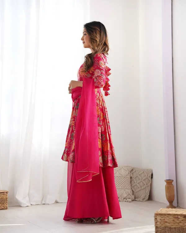 Pink_Floral_Anarkali_Suit_Set_for_Women