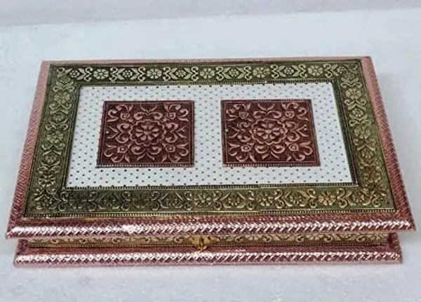 Wooden_Dry_Fruit_Box_With_Sections