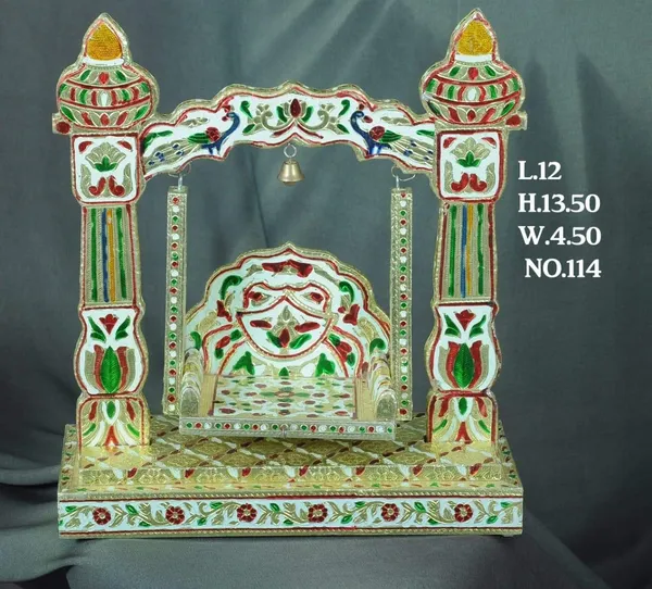 Wooden_Meenakari_Krishna_Jhula_For_Laddu_Gopal