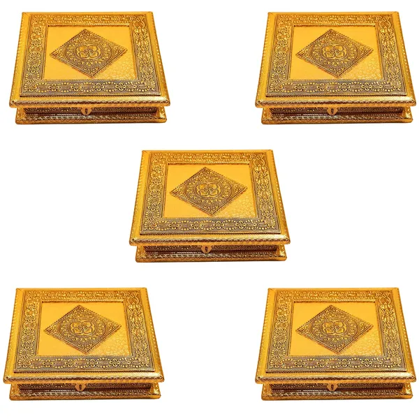 Wooden_Dry_Fruit_Box_With_Four_Sections