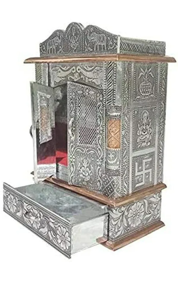 Wooden_Wall_Mandir